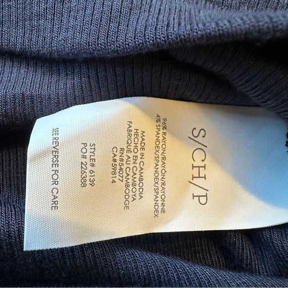 Navy blue CAbi Busy Tank size small summer fun - Picture 10 of 16